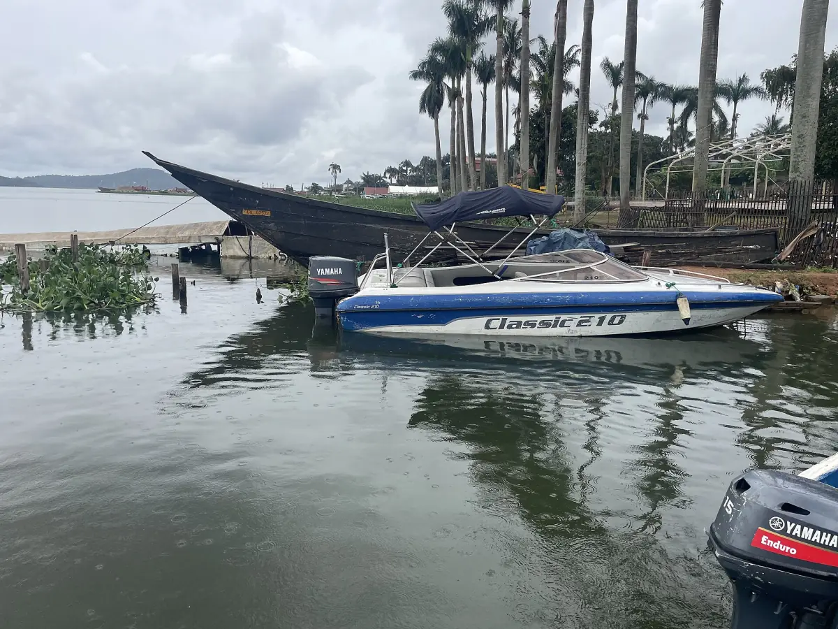 Motorboats moored on Lake Victoria